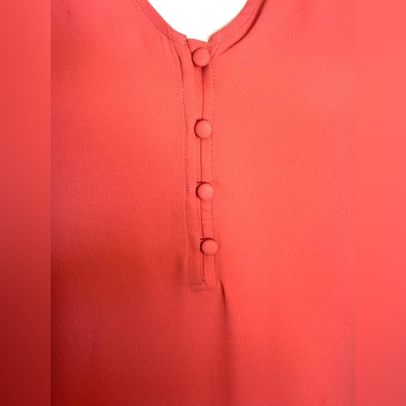 LOFT Women's Medium Coral/Orange Short Sleeve V-Neck Blouse Buttoned Relaxed - Picture 5 of 8